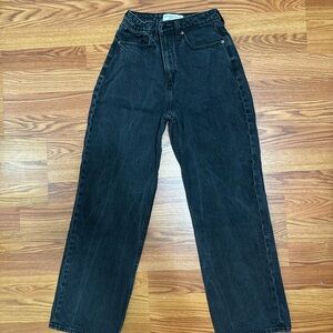 Abercrombie & Fitch The Loose High Rise Curve Love Jean